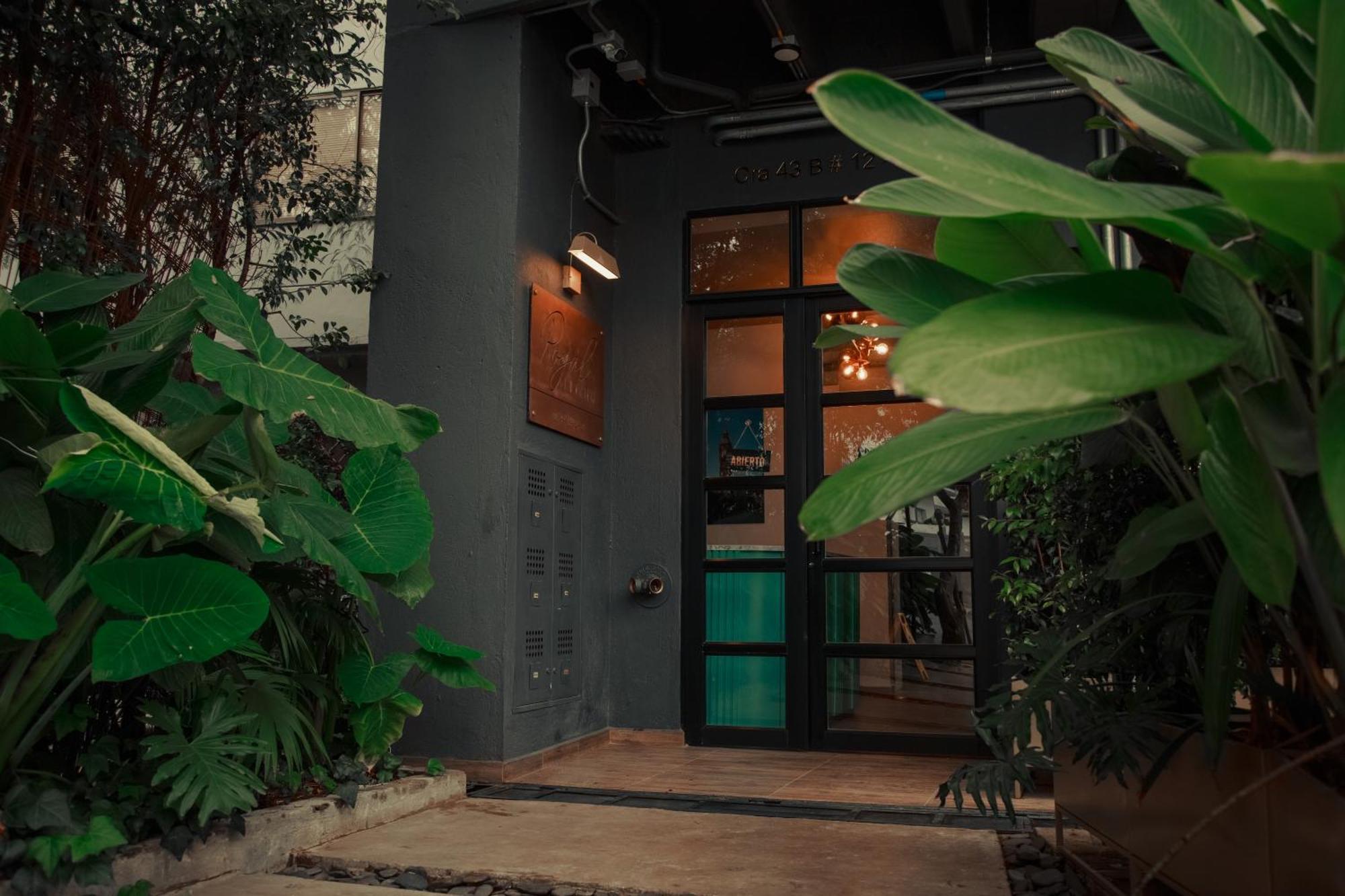 Royal Living Poblado Lejlighedshotel Medellín Eksteriør billede